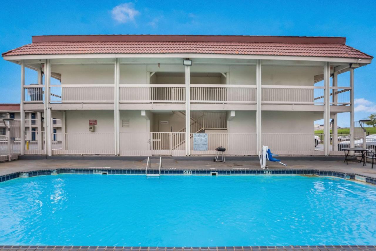 Motel 6-Dallas, Tx - Market Center Exterior foto